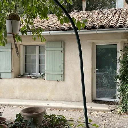 Independante Au Joli Mazet A Idealement Situe Entre La Garrigue Et La 4* Nimes