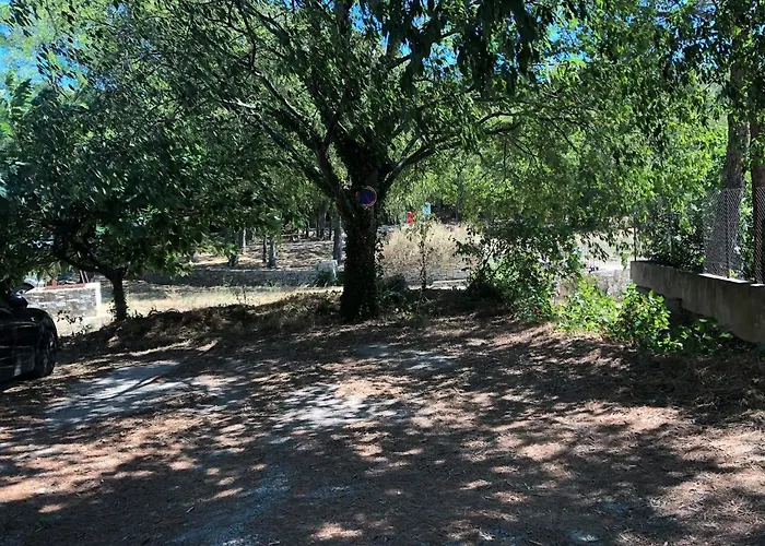 Guest house Independante Au Joli Mazet A Idealement Situe Entre La Garrigue Et La